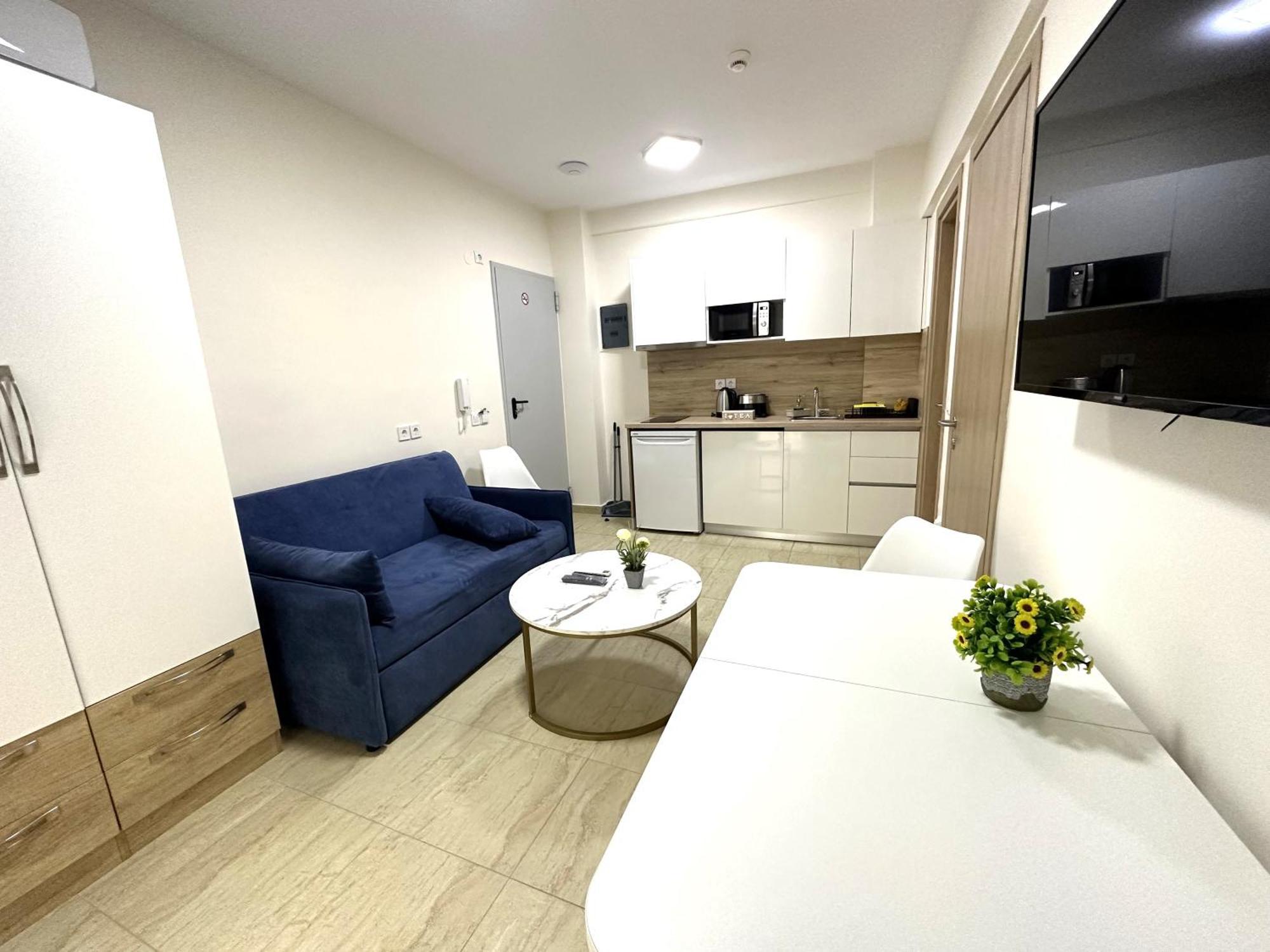 Navarino Luxe Suites Peraía 외부 사진