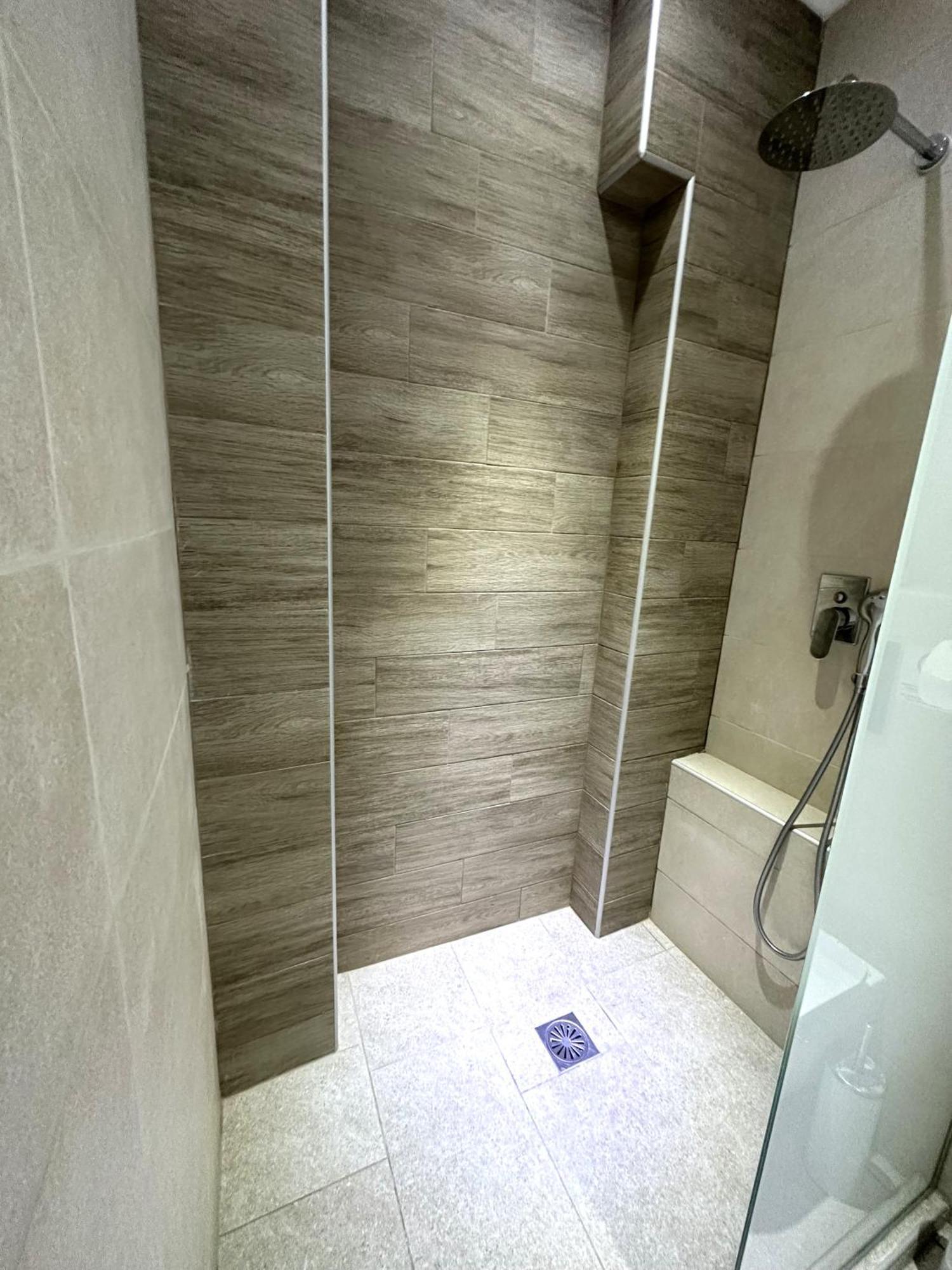 Navarino Luxe Suites Peraía 외부 사진
